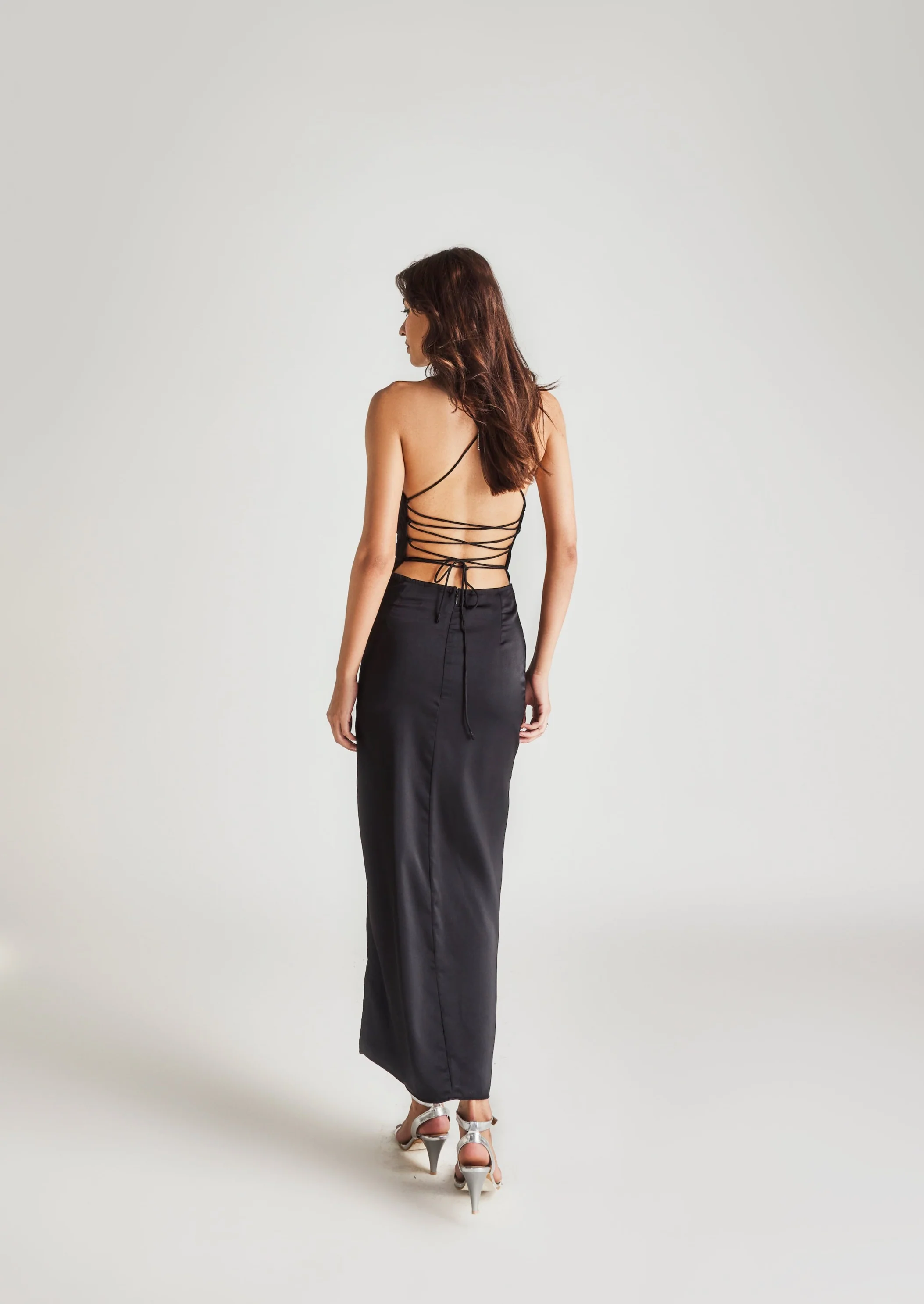 Charlotte - Black - Image 4
